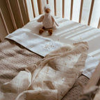 Little Dutch cearsaf cu elastic 60x120 cm Moon and Stars Little Goose