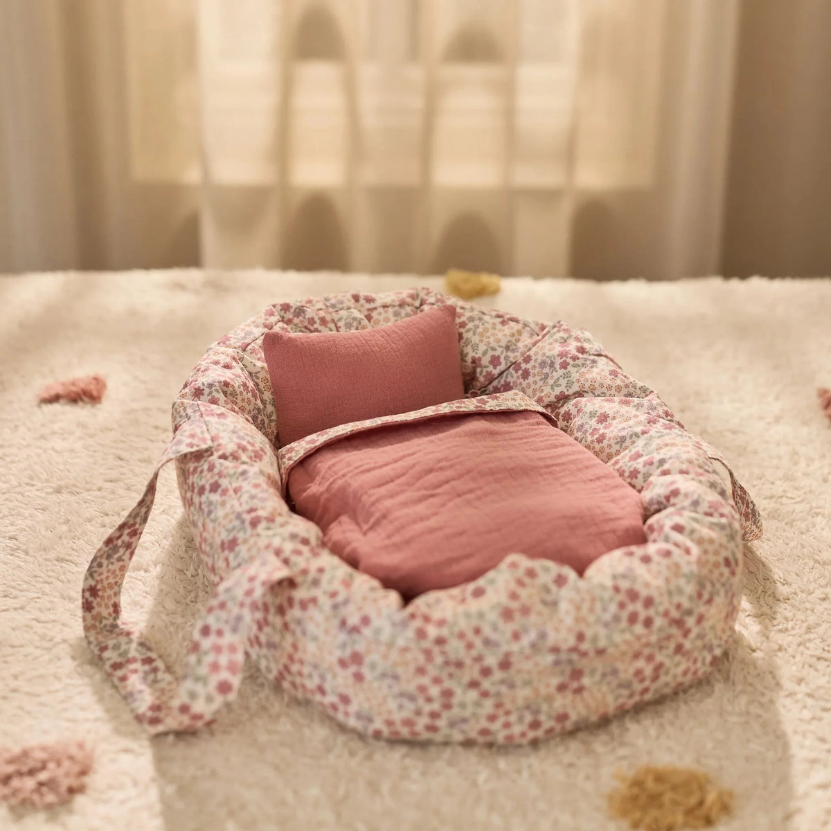 Little Dutch Babynest pentru papusi 3 ani+ Pink