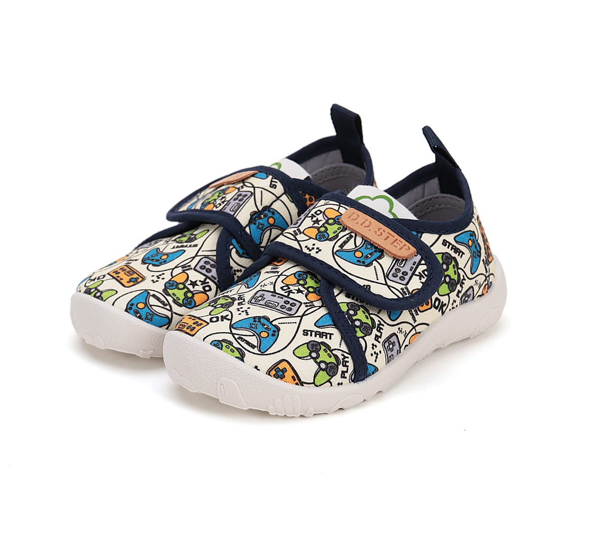 D.D.Step pantofi baieti Barefoot de interior din panza 20-31 White cu consola gamer