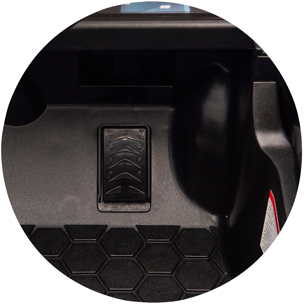 Chipolino masinuta electrica Porsche Kayenne 3-8 ani Black