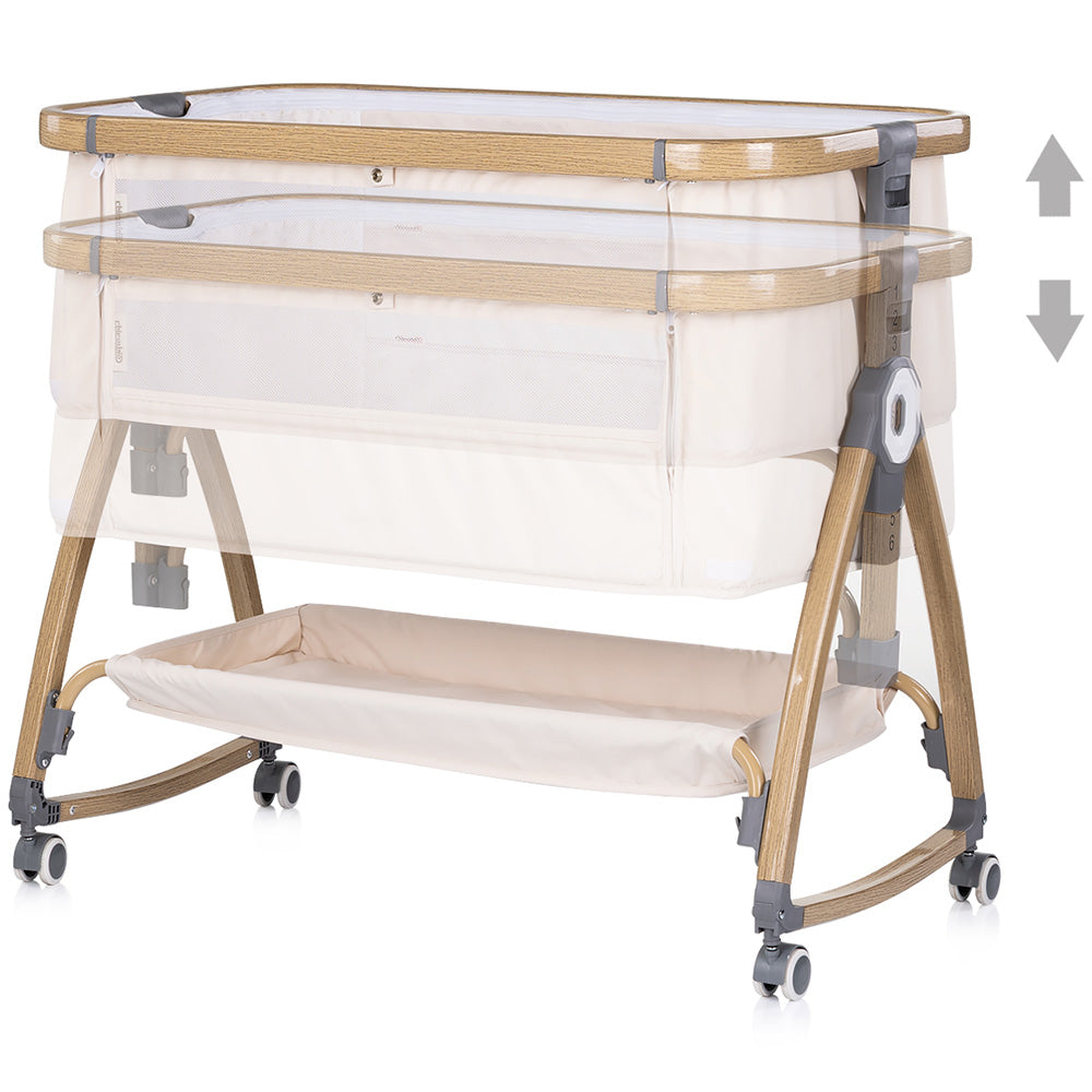 Chipolino Patut co-sleeper Charisma cu laterala culisanta 0m+ Cashmere wood