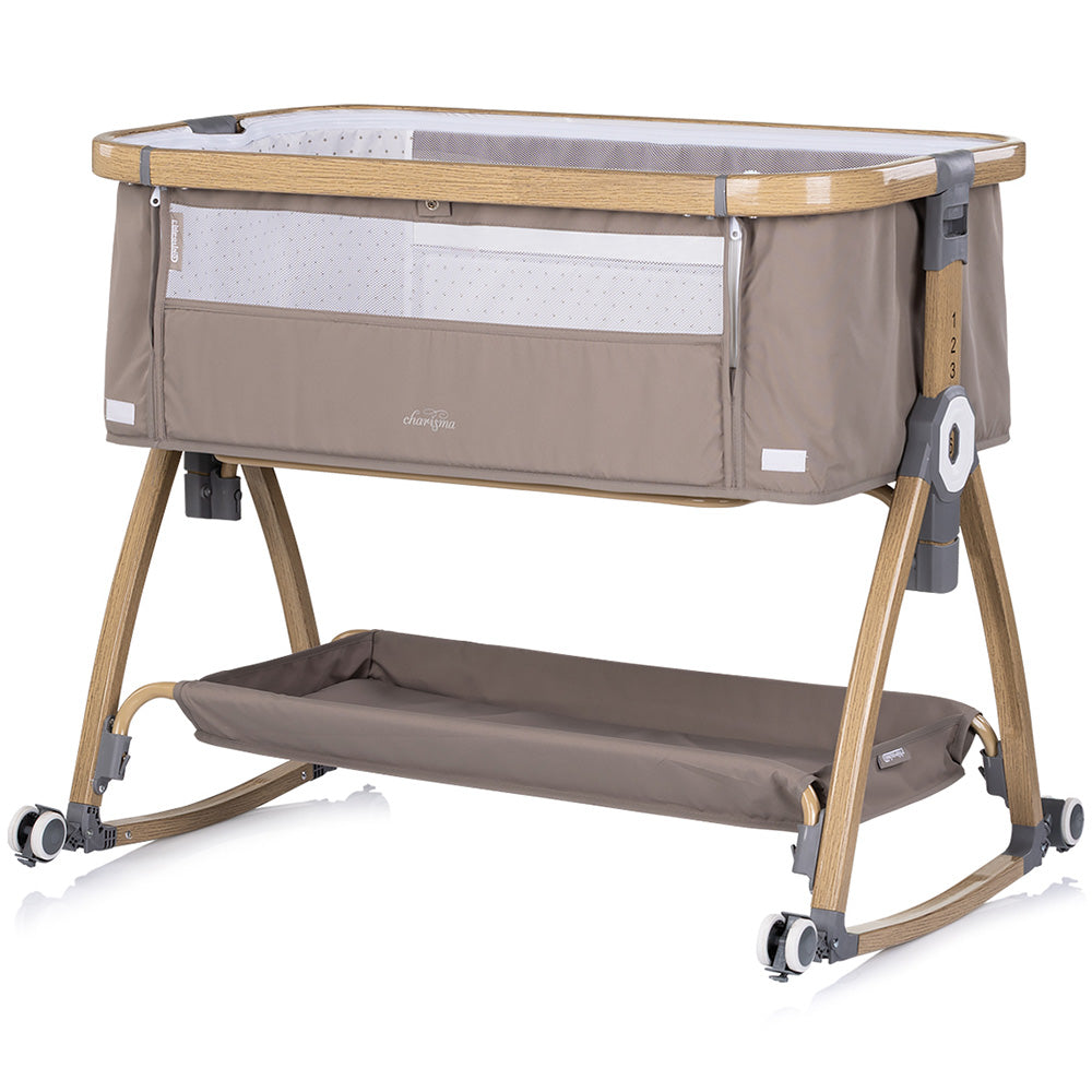 Chipolino Patut co-sleeper Charisma cu laterala culisanta 0m+ Latte wood