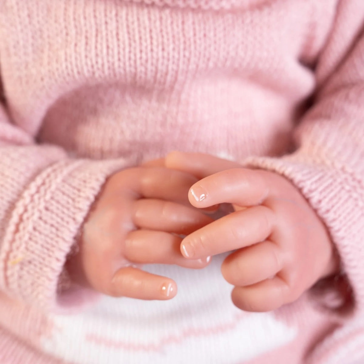 Antonio Juan papusa Luca in set tricotat 42 cm 3 ani+