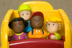 B.Toys autobuz cu lumini si sunete 18m+ 06