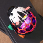 Baby Einstein masinuta zornaitoare Curious Car Zen Oball 3m+