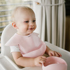 Baby Ono baveta silicon cu prindere reglabila 6m+ Pink