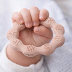 Baby Ono jucarie dentitie din silicon Teether Ring 0m+ Bej