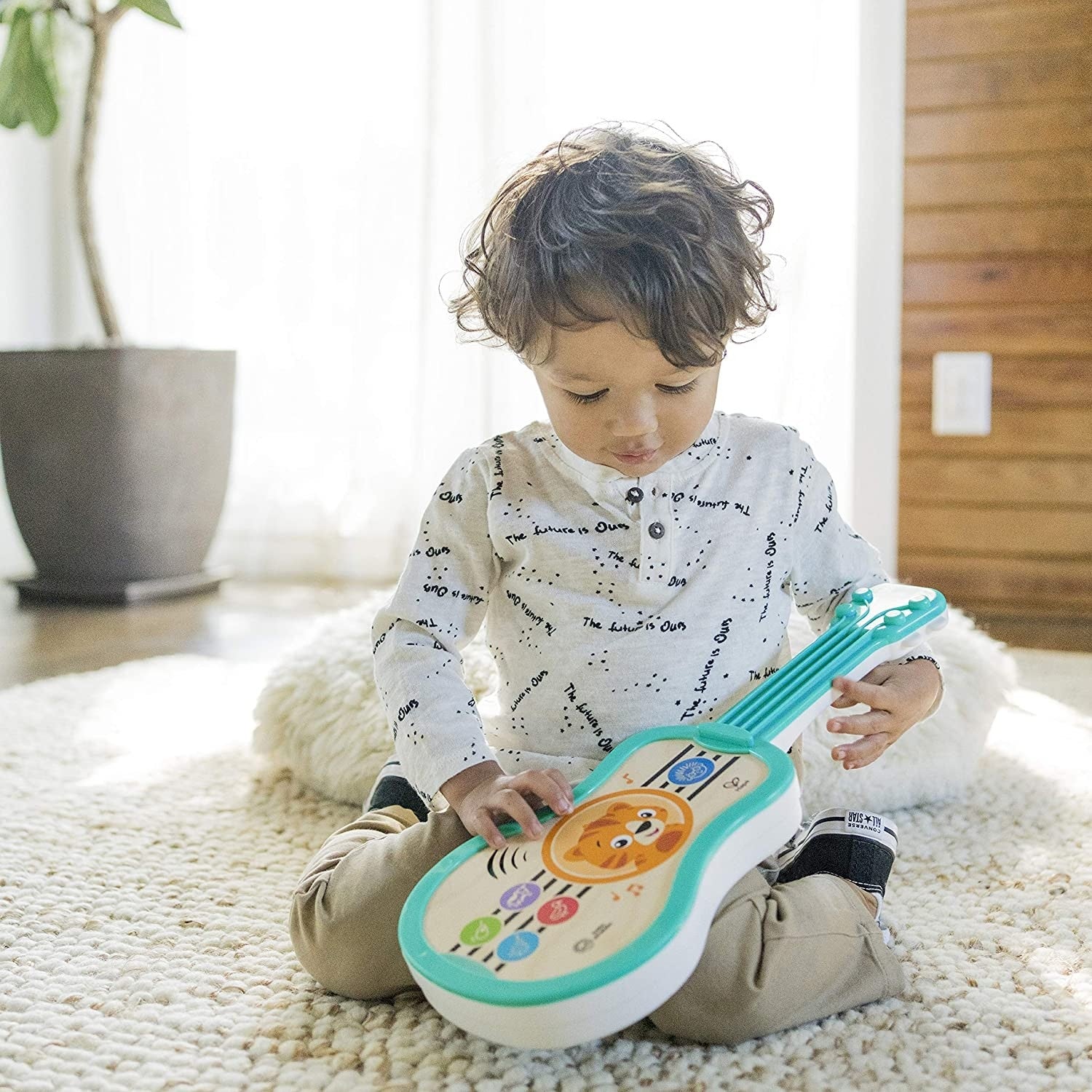  Ukulele fermecat 12609 03