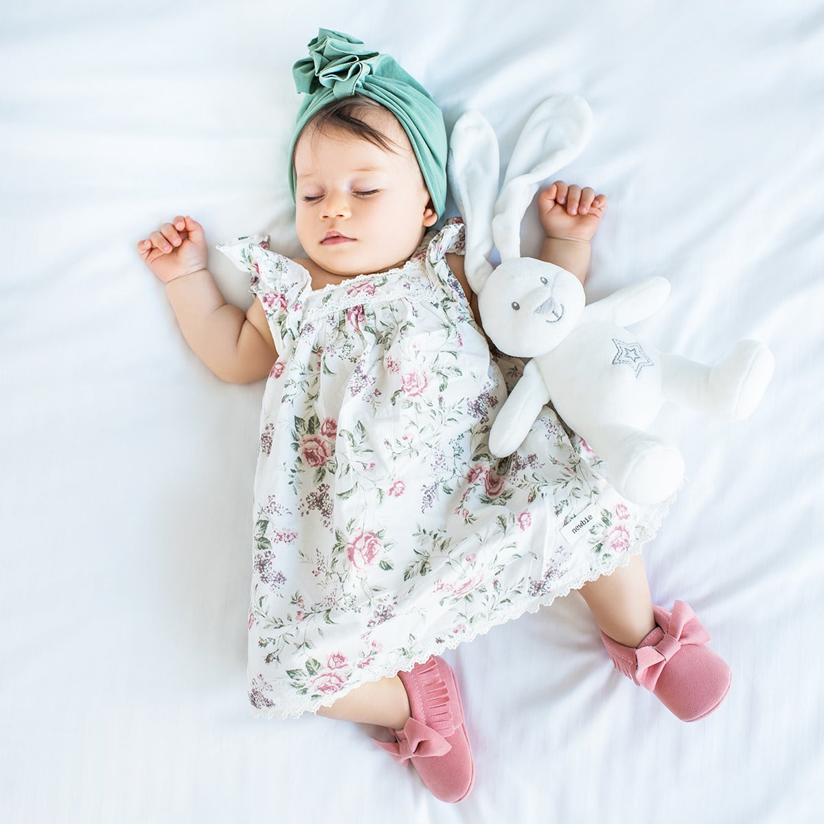 Baby Ono jucarie plus zornaitoare 23 cm 3m+ Hare Jimmie 04