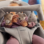 BabyBjorn Bara de jucarii Soft Toys pentru balansoarele BabyBjorn 0m+ Neutrals
