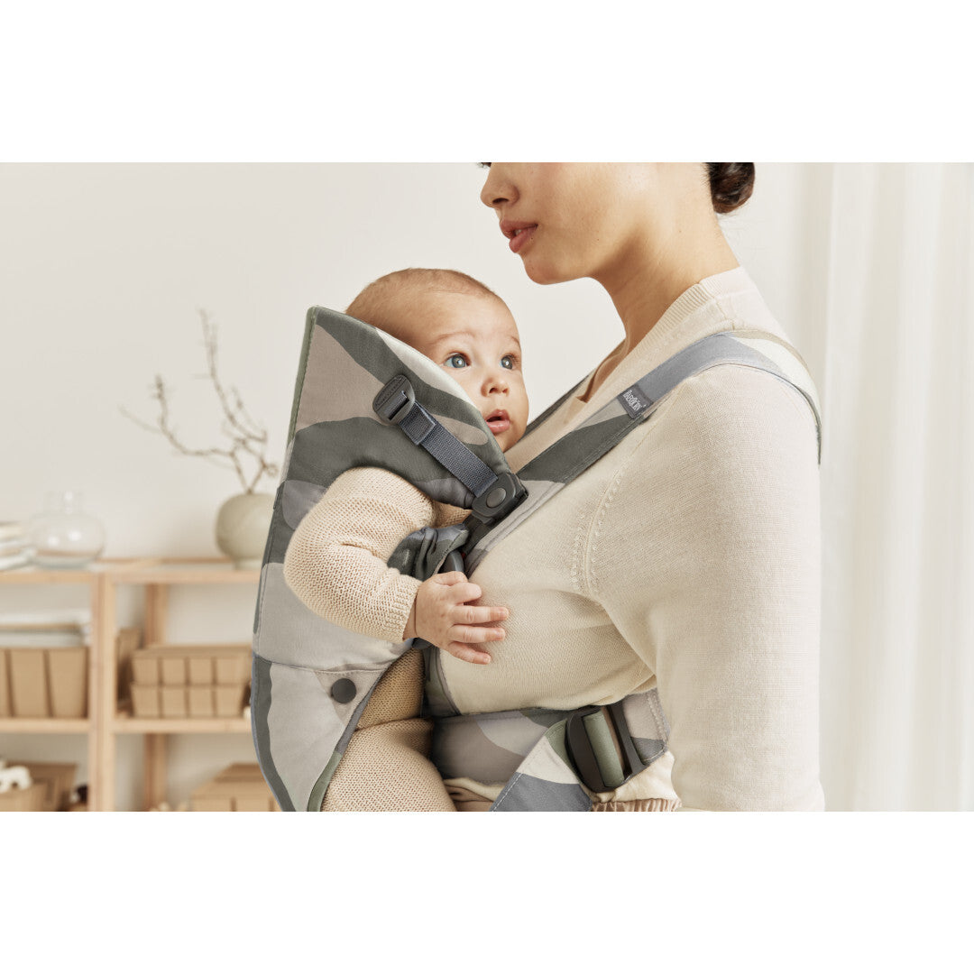 BabyBjorn marsupiu anatomic Mini 0-2 ani