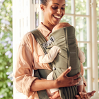 BabyBjorn marsupiu anatomic Mini pentru 3.2 -11 kg Dark Green, Tesatura