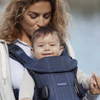 BabyBjorn marsupiu anatomic One Air pentru 0-3 ani