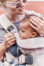 BabyBjorn marsupiu anatomic One Air pentru 0-3 ani 02