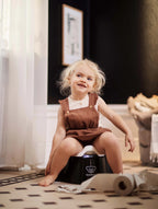 BabyBjorn olita cu protectie spate Potty Chair 12m+ 03