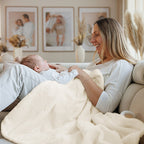 Baby Ono patura moale cu jucarie plus 75x100 cm Crem cu ursulet