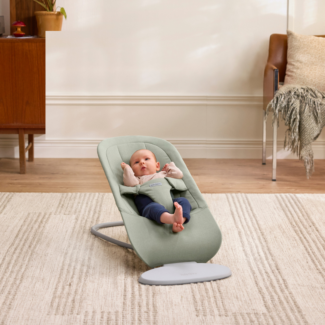 BabyBjorn balansoar Begin 0-9 luni Light Green tesatura periata