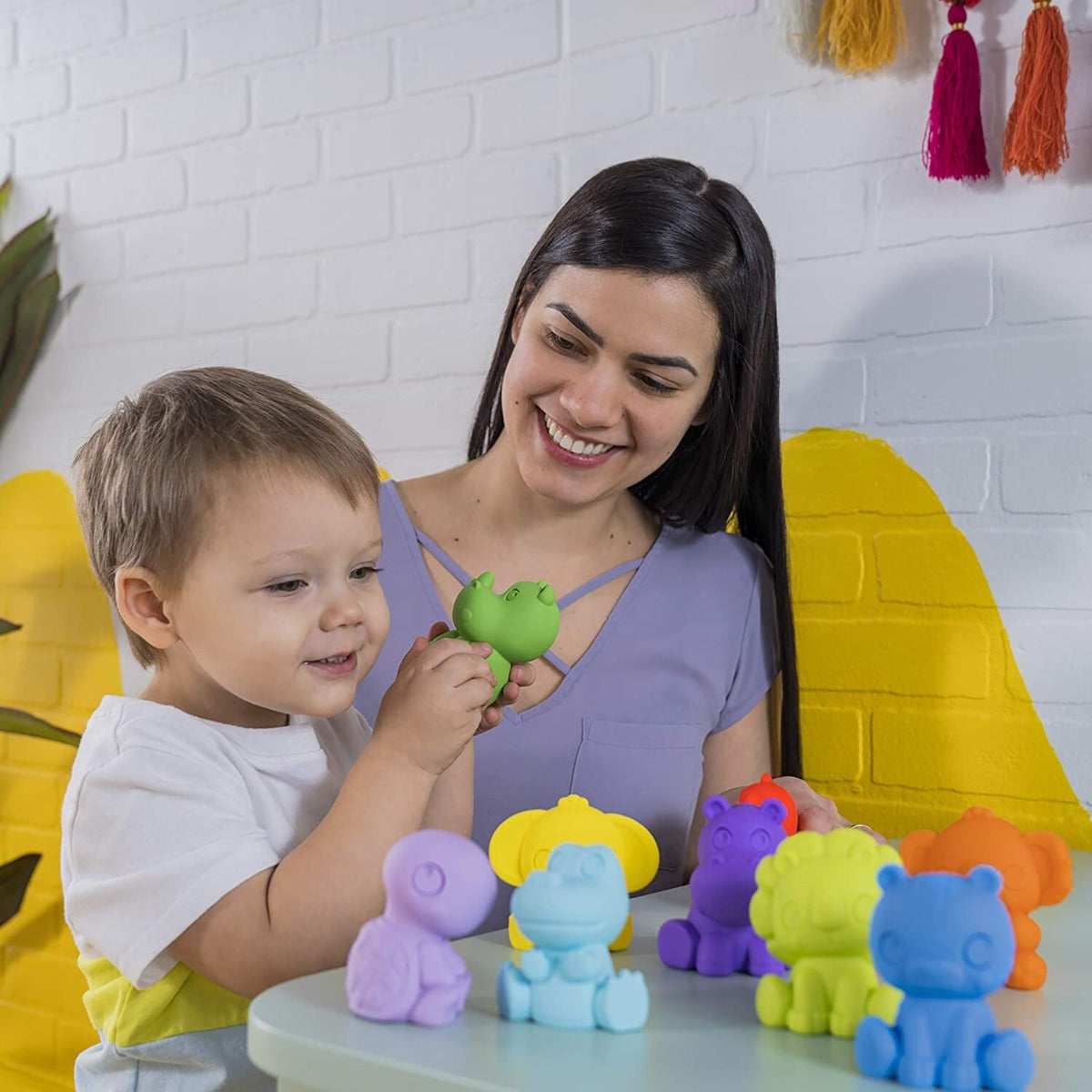 Bright Starts jucarie Echipa animalutelor colorate 3m+
