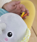 Bright Starts jucarie interactiva Hug a Bye Baby Elephant 0m+