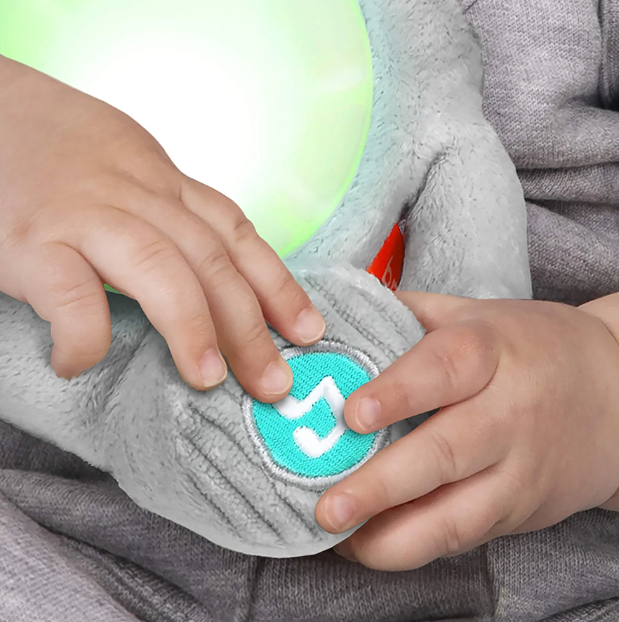 Bright Starts jucarie interactiva Hug a Bye Baby Elephant 0m+