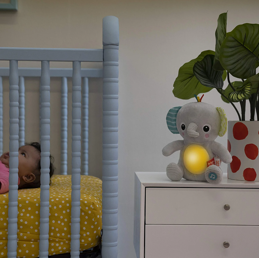 Bright Starts jucarie interactiva Hug a Bye Baby Elephant 0m+