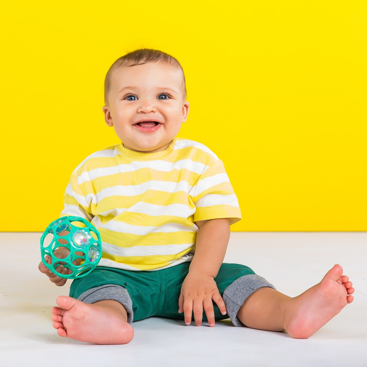 Bright Starts jucarie zornaitoare Oball Easy-Grasp Rattle 0m+