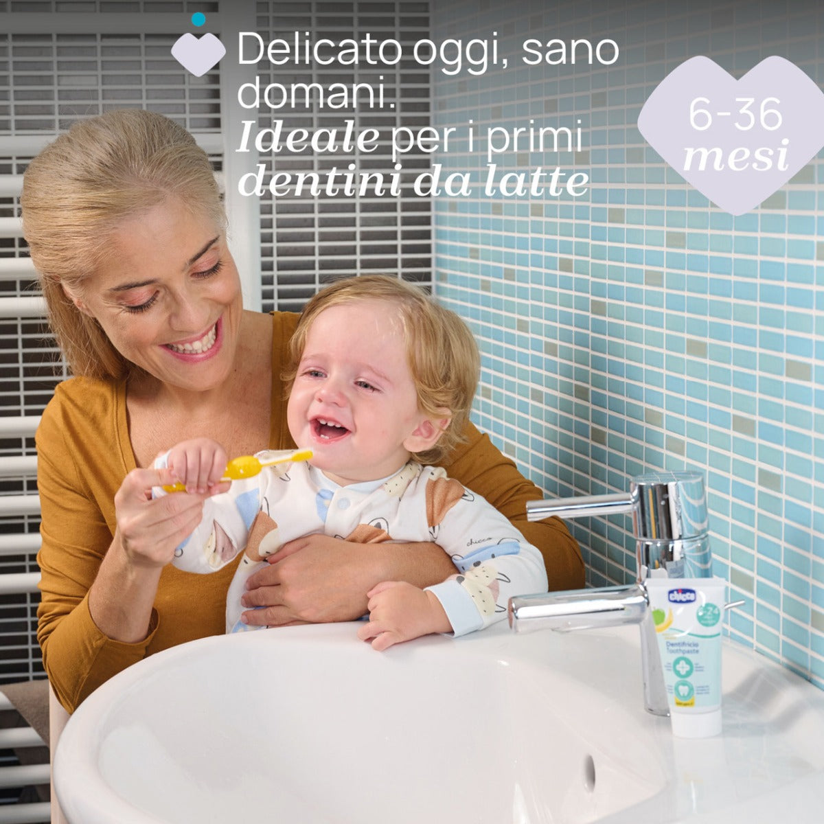 Chicco periuta de dinti cu capac 6-36 luni Albastru