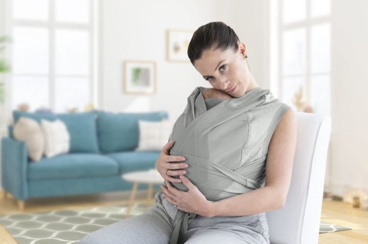 Chicco marsupiu Boppy ComfyHug 2.5-9 kg
