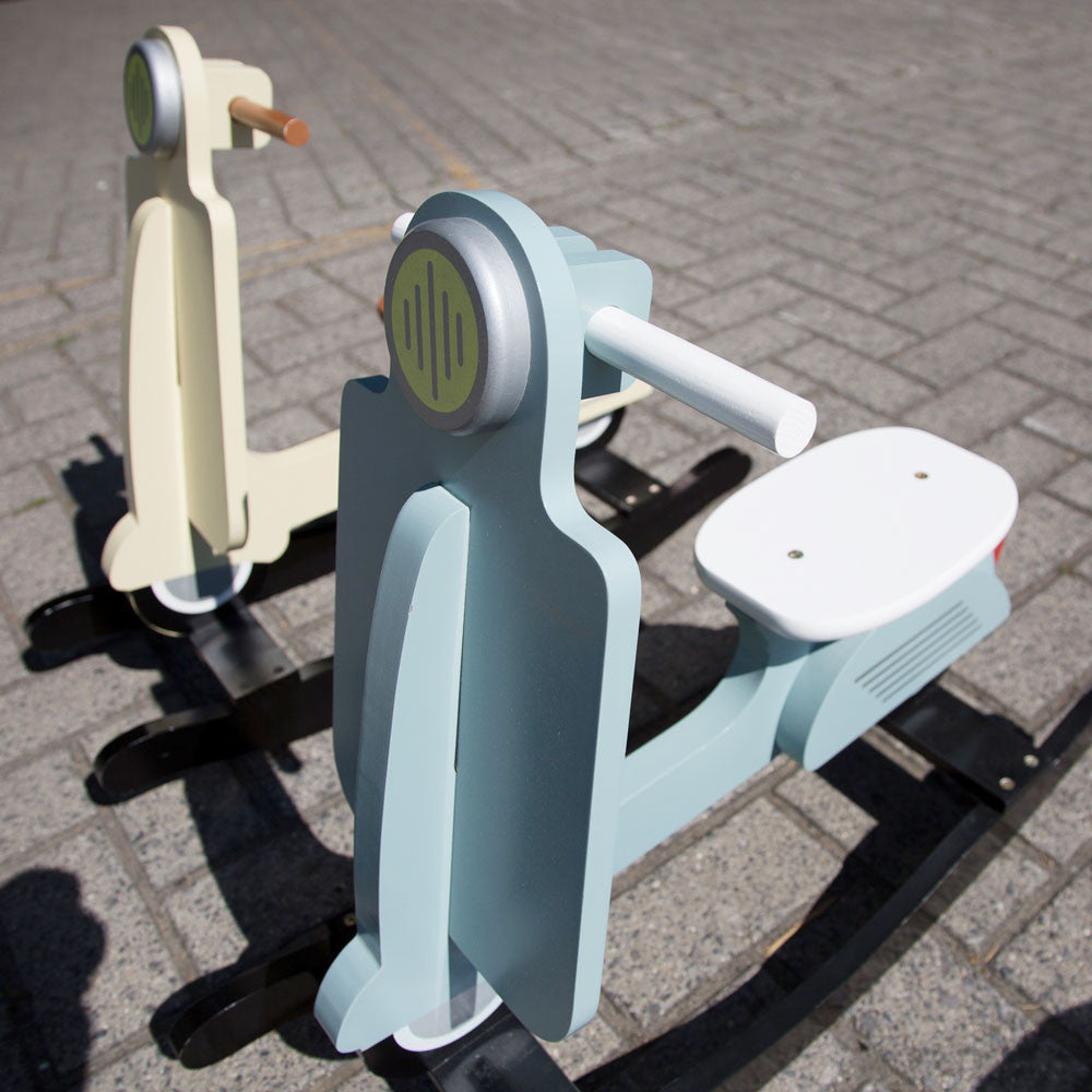 childhome-balansoar-scooter-din-mdf-12m-crem-ch-cwrscr