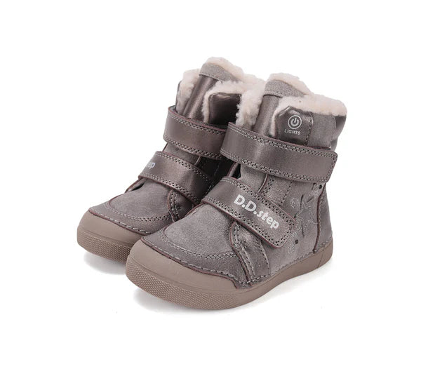 D.D.Step ghete fete imblanite cu LED 25-30 Bronze cu stea Imagine principală a produsului