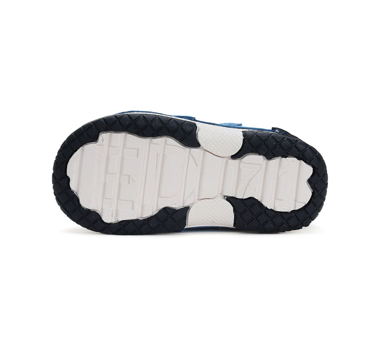  Sky Blue cu albastru