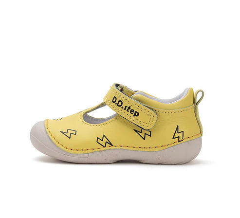 D.D.Step pantofi baieti deschisi 19-24 Yellow cu fulger