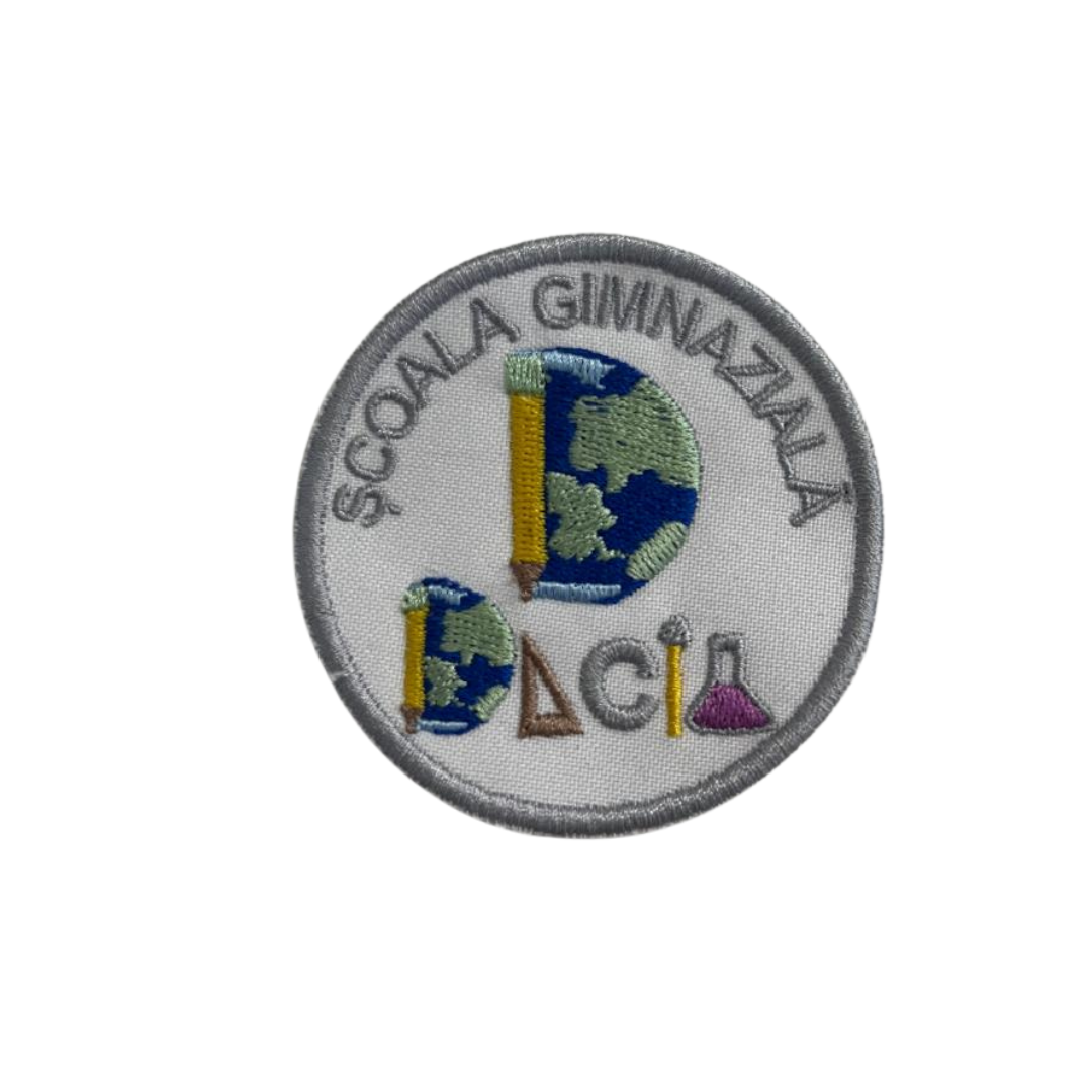 Uniforma emlema brodata pentru Scoala Gimnaziala Dacia Oradea