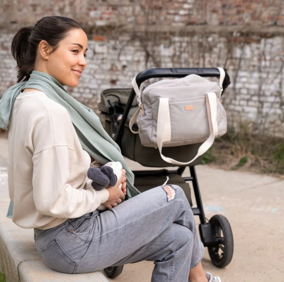 Doomoo esarfa pentru alaptat multifunctionala Mom’n Play Green