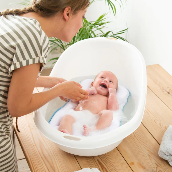Doomoo suport plutitor pentru baita Easy Bath 0m+