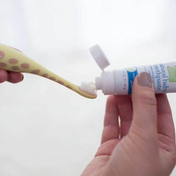 Dr.Brown's periuta de dinti Infant-To-Toddler Toothbrush 05