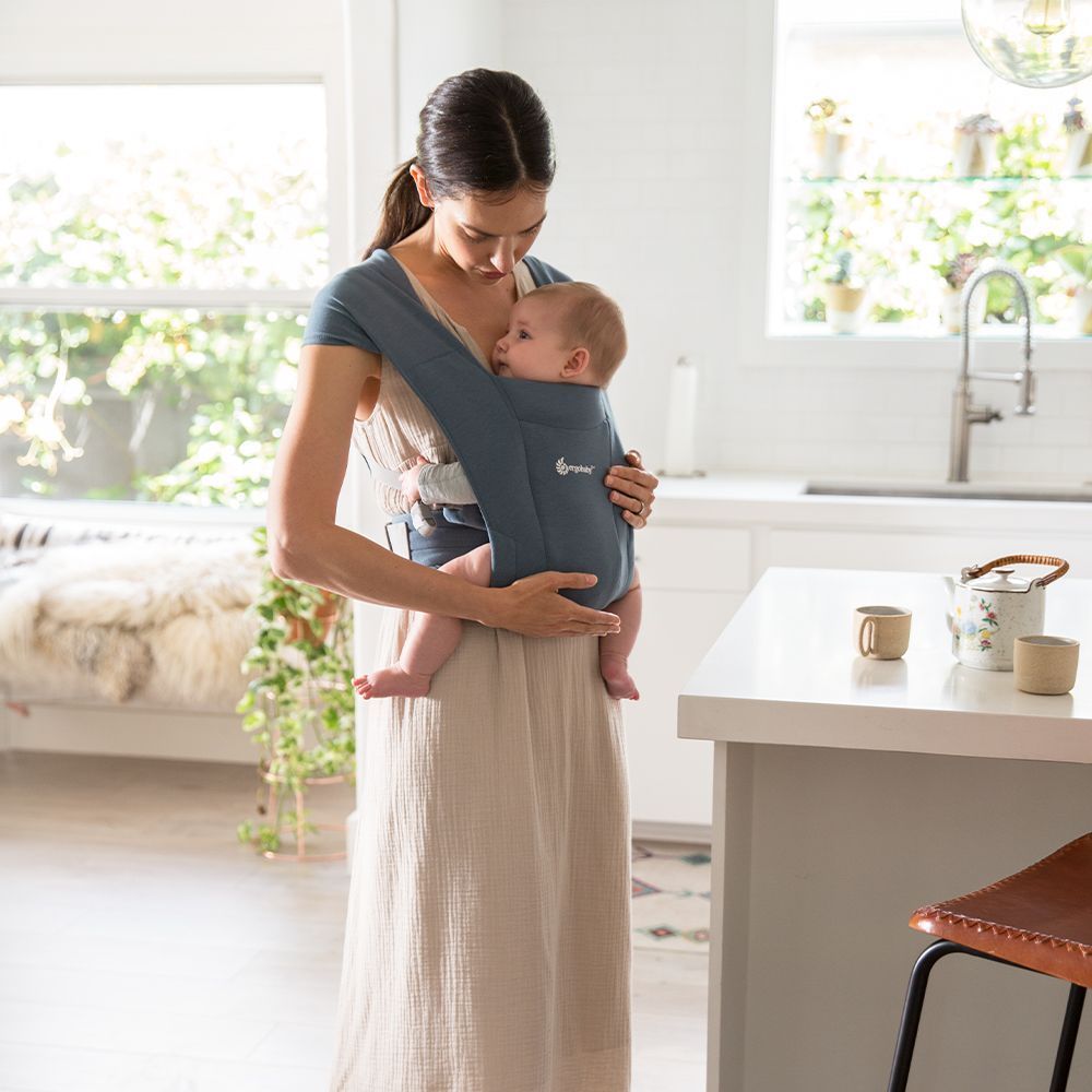 Ergobaby marsupiu Embrace 0-18 luni (3.2 - 11.3 kg) Oxford Blue