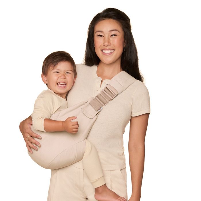 Ergobaby marsupiu Sling Toddler Ergonomic UPSIE 6-48 luni (7,7–20,4 kg) Beige
