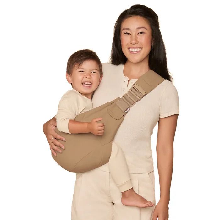 Ergobaby marsupiu Sling Toddler Ergonomic UPSIE 6-48 luni (7,7–20,4 kg) Camel