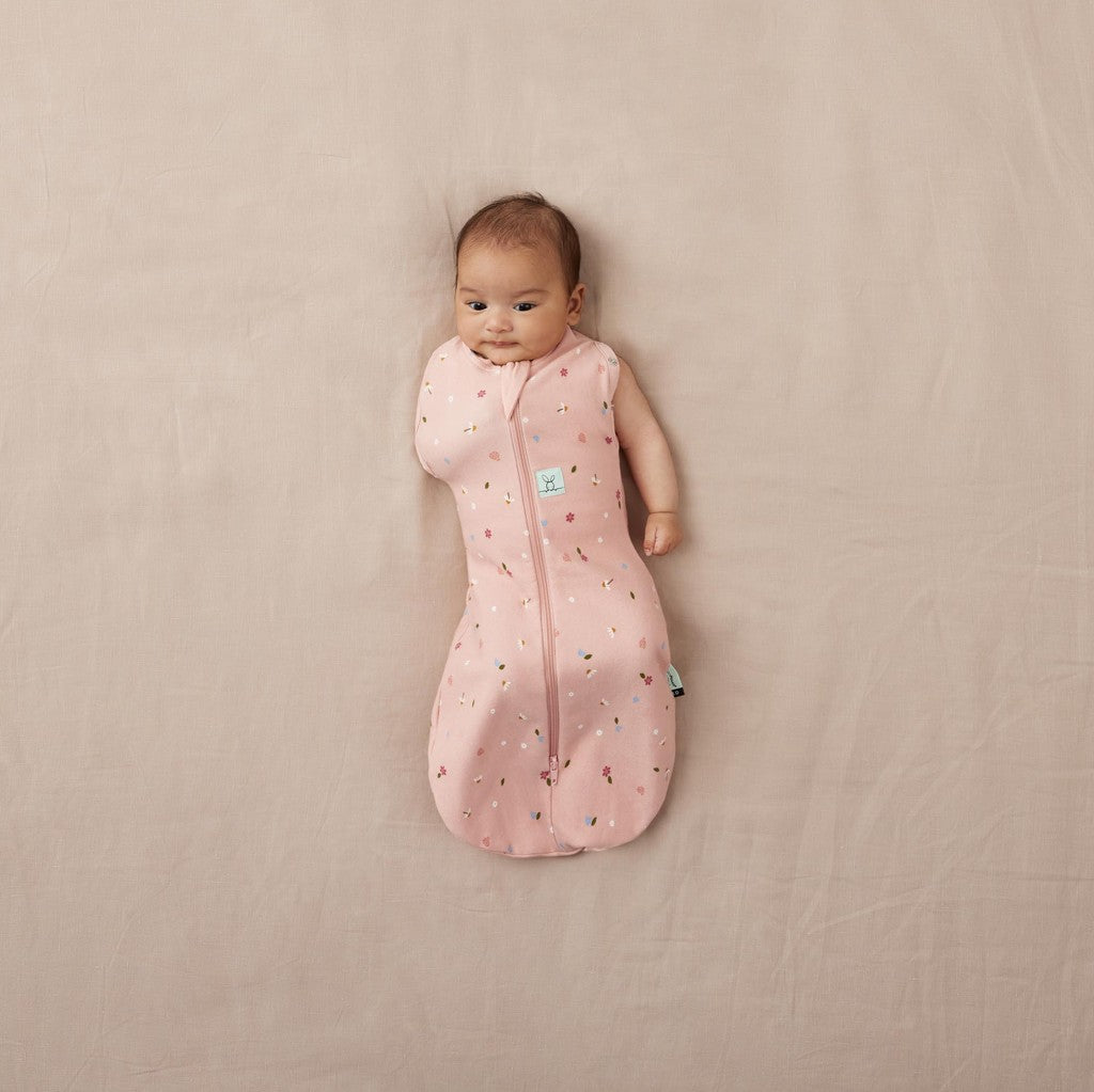 ErgoPouch sac de dormit si de infasat 2in1 Cocoon 8-10 kg 6-12 luni 0.2 Tog Daisies