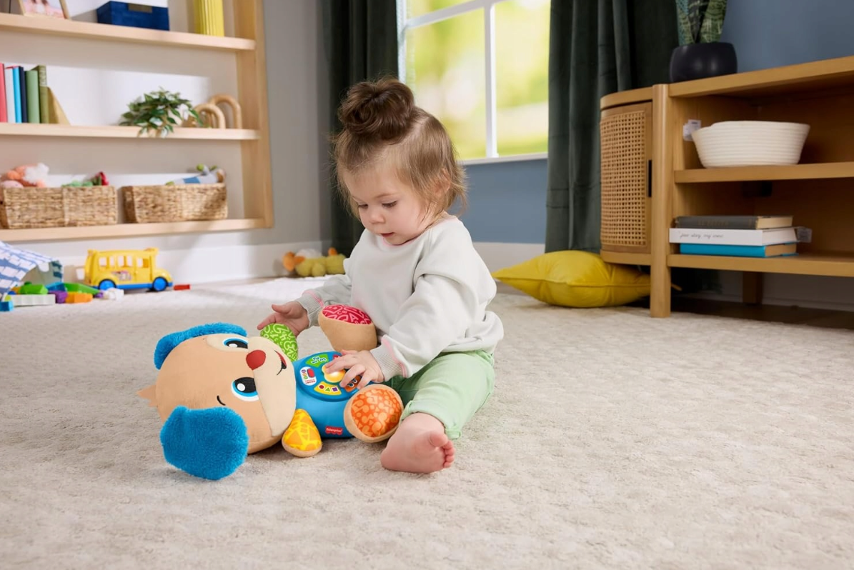 Fisher Price catel educational Laugh&Learn Tanuló kutyus 6-36 luni Limba maghiara