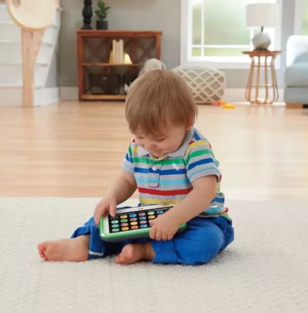 Fisher Price Tableta in limba maghiara Laugh and Learn 12-36 luni
