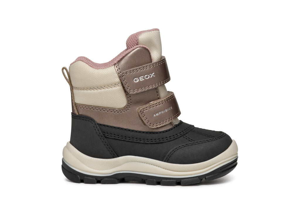Geox ghete fete captusite si impermeabile Amphibiox 24-27 Black/Dark Beige