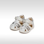 Geox sandale fete Macchia Baby 18-26 White/Silver cu flori