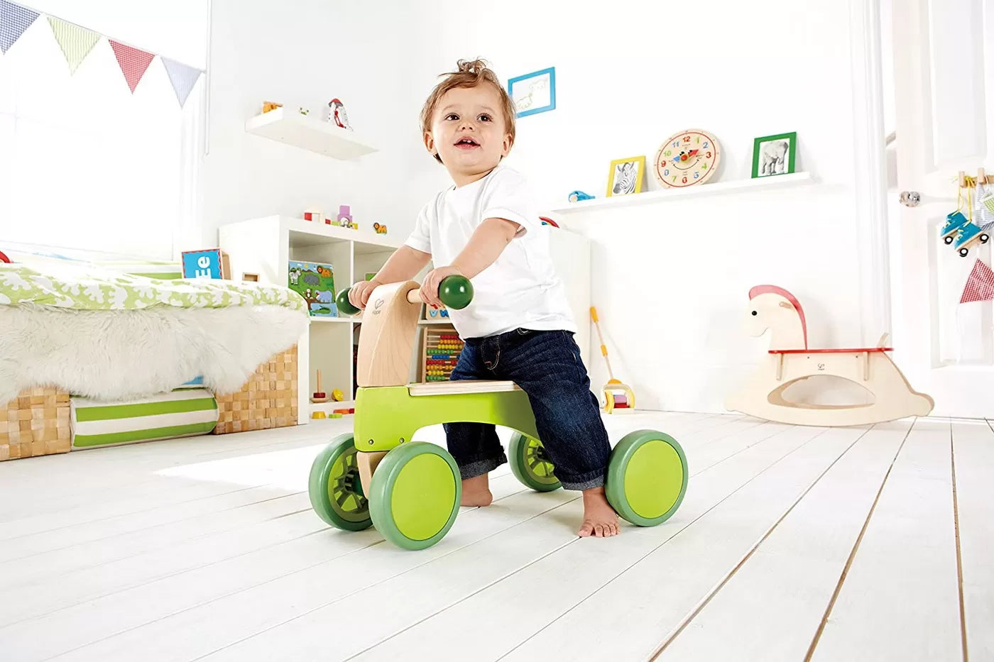 Hape bicicleta fara pedale Scoot-Around 12m+