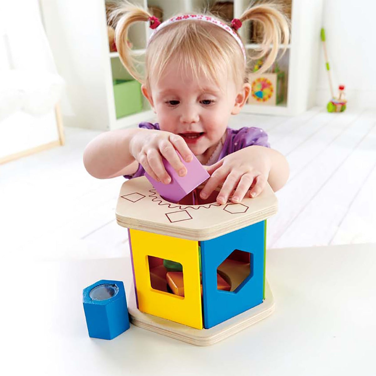 Hape centru de activitati sorteaza si potriveste 12m+