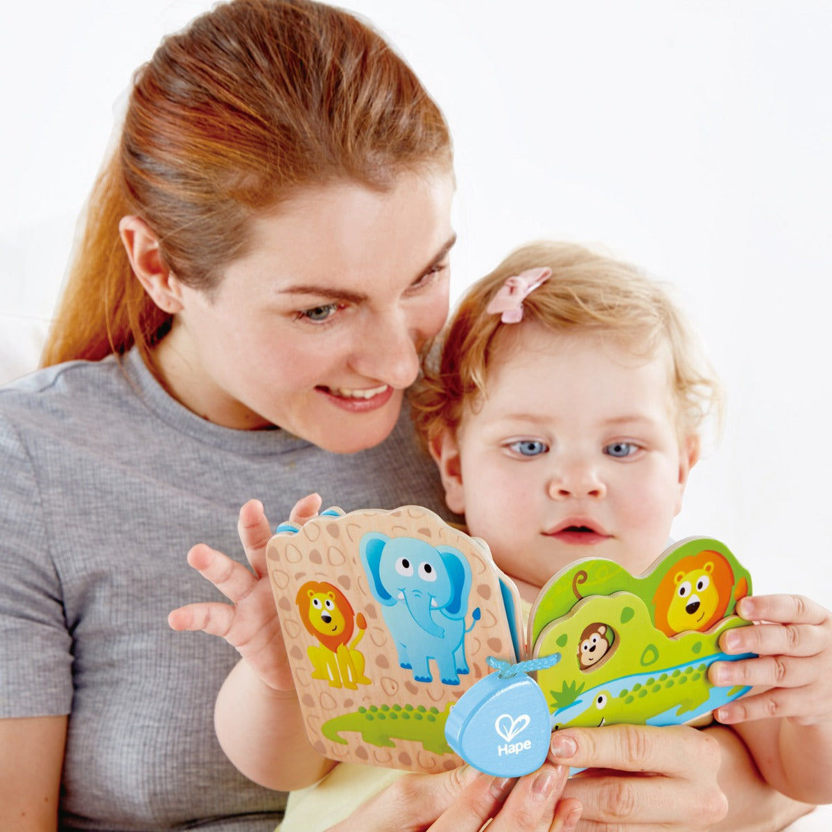 Hape jucarie lemn carticica 10m+ Animalute salbatice