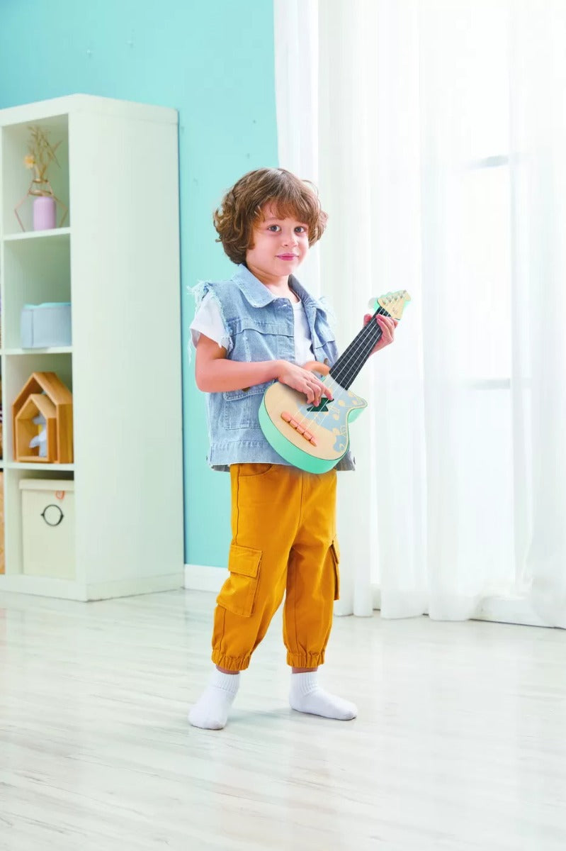 Hape jucarie muzicala Chitara Ukulele 3 ani+