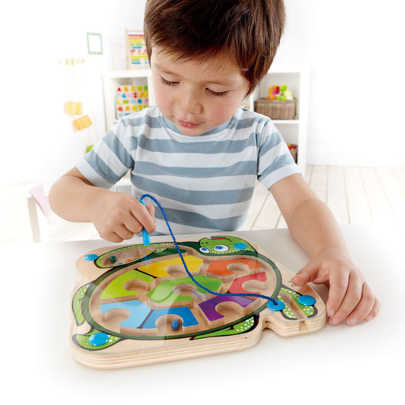 Hape Labirint magnetic broasca testoasa 2 ani+