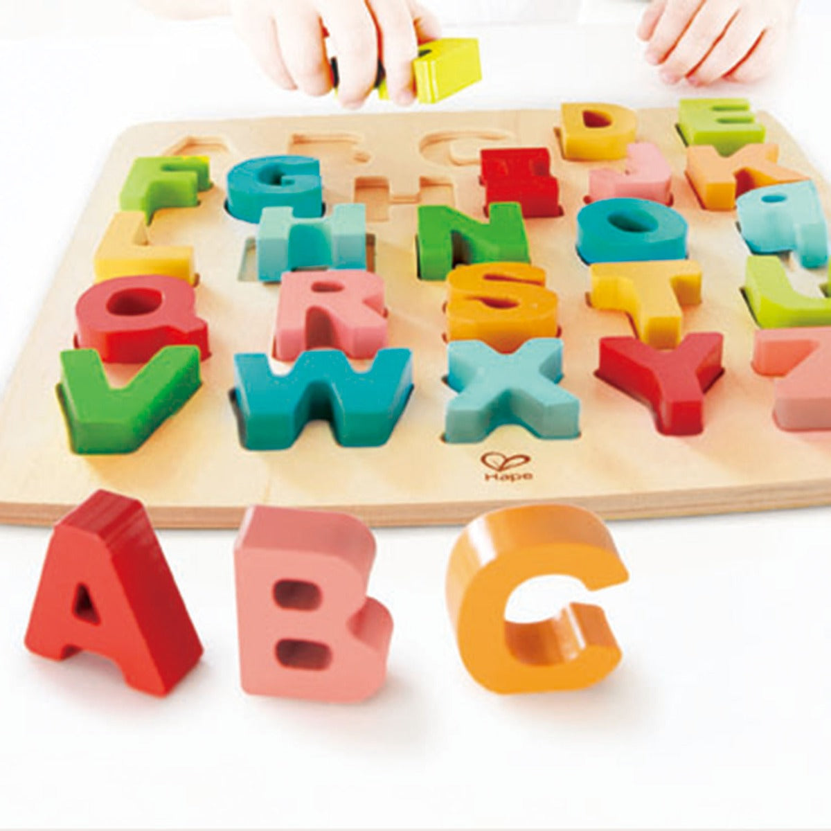 Hape puzzle din lemn 3 ani+ Alfabet Chunky